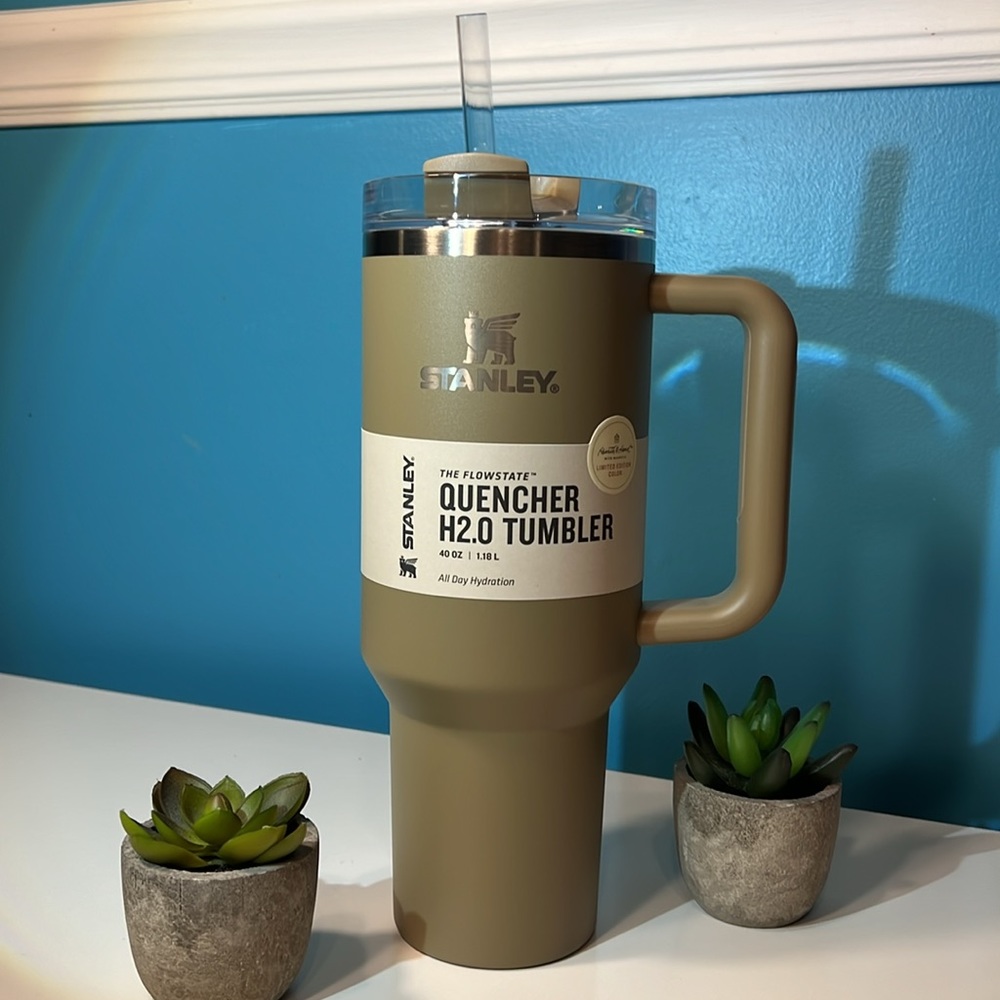 LIMITED EDITION 40 OZ STANLEY TUMBLER HEARTH AND HAND W/ MAGNOLIA TARGET RELEASE